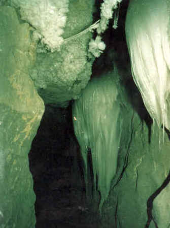 长白山迷宫溶洞天气